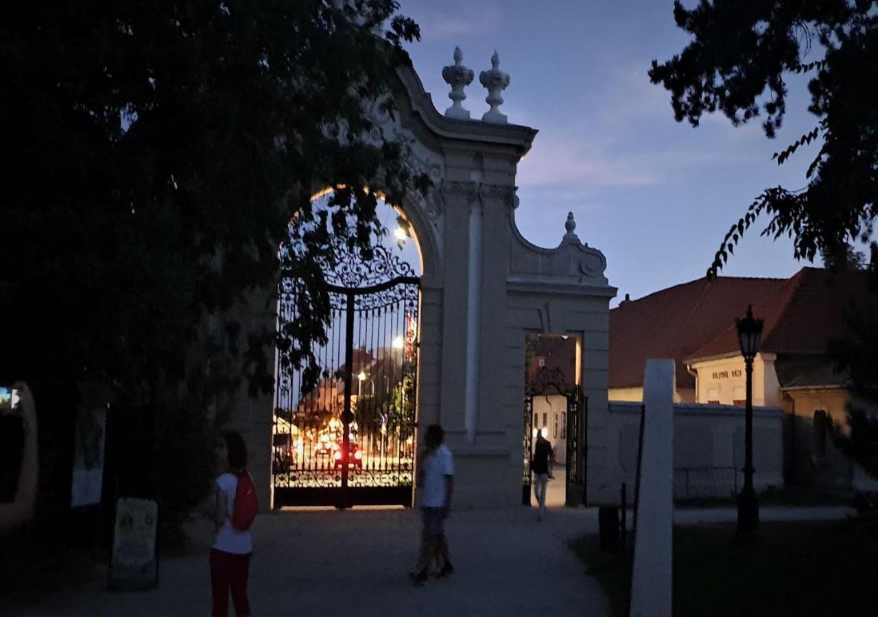 Dora Holiday House * Keszthely