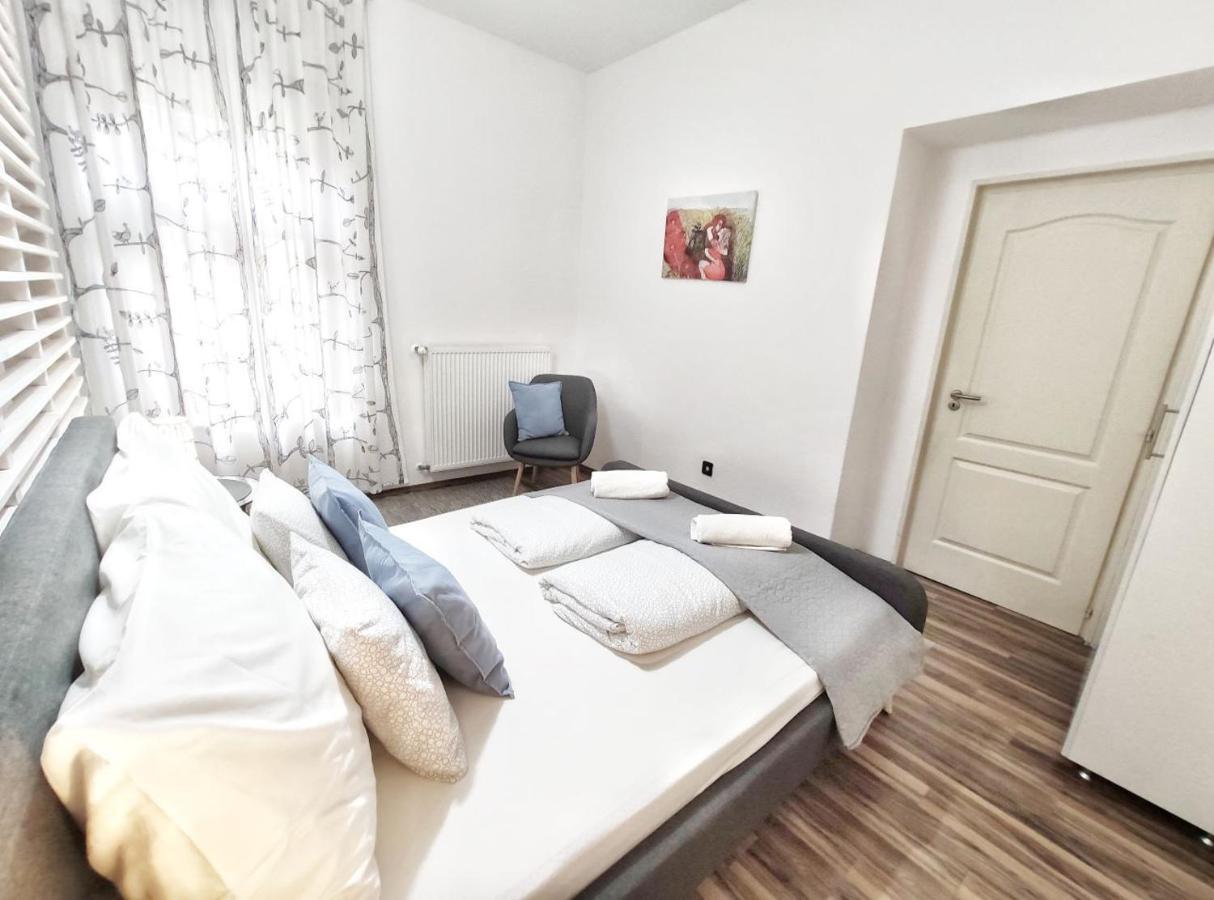Dora Holiday House Apartment Keszthely