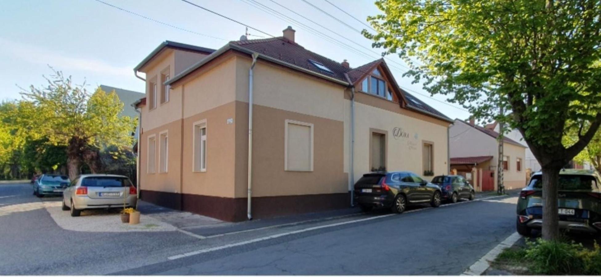 Apartment Dora Holiday House Keszthely