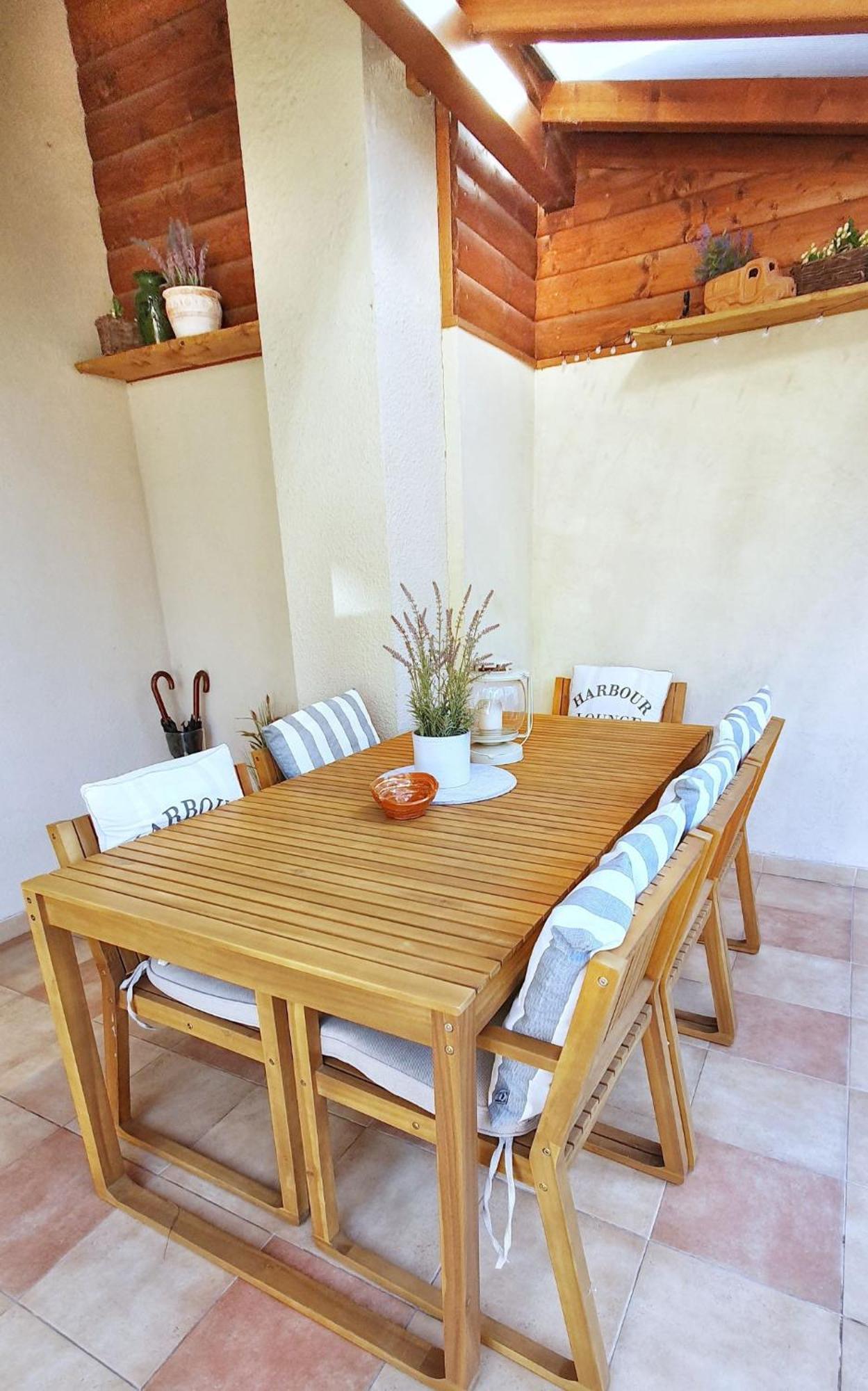 Dora Holiday House Apartment *
